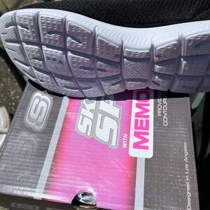 NIB Sketcher for women